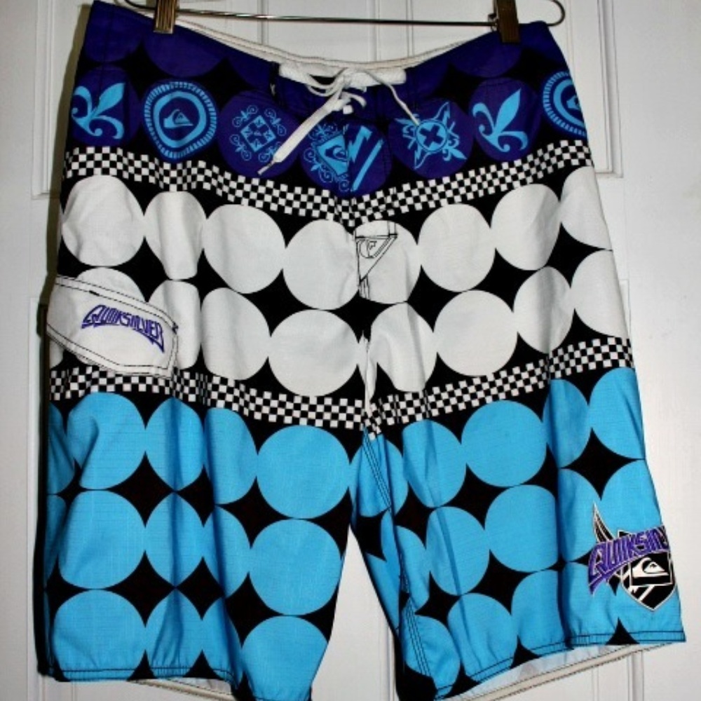 Quicksilver Boardshorts Swimsuit Size 33